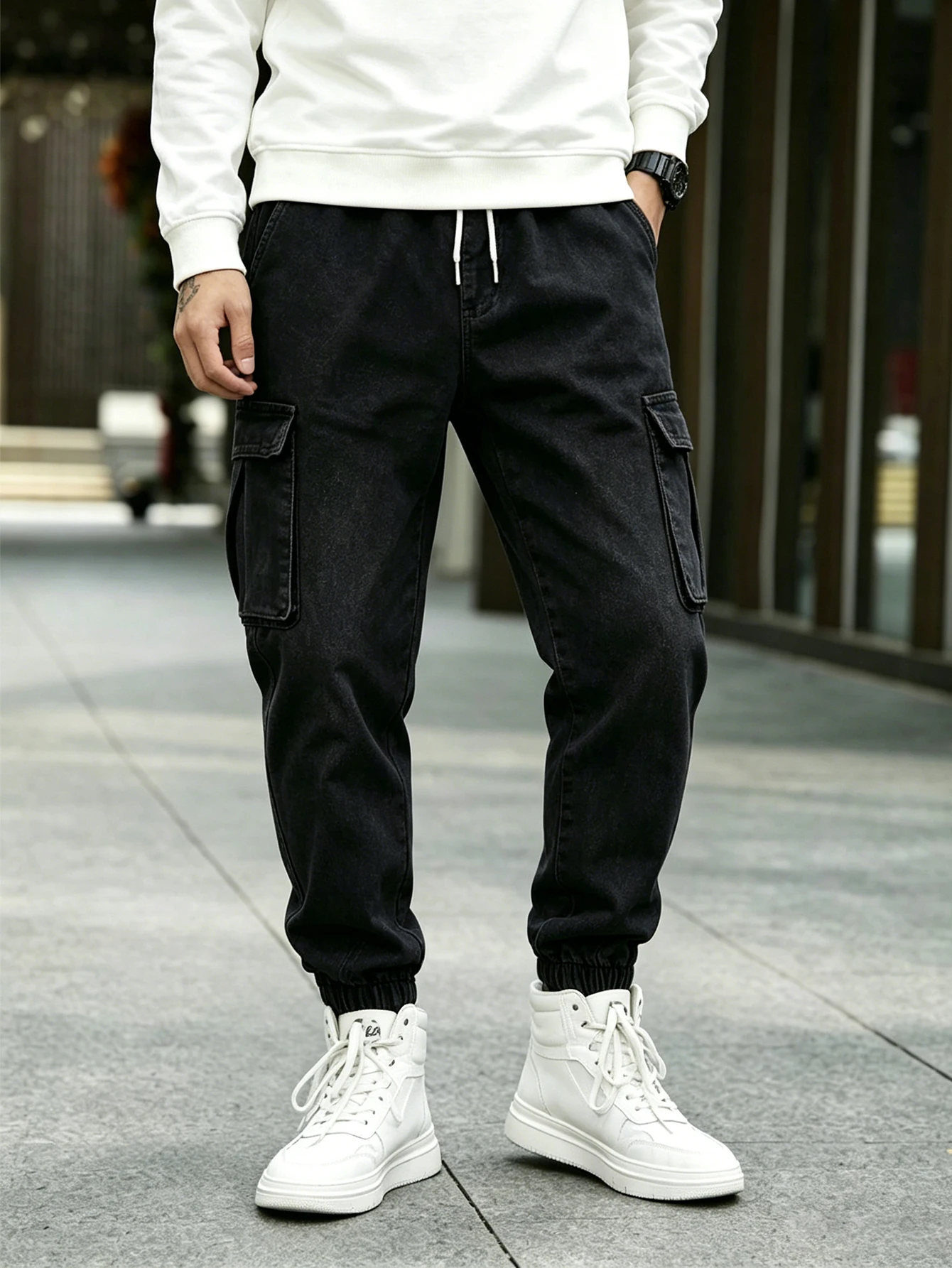Cargo Jogger Pants - Pantalon cargo en denim délavé noir