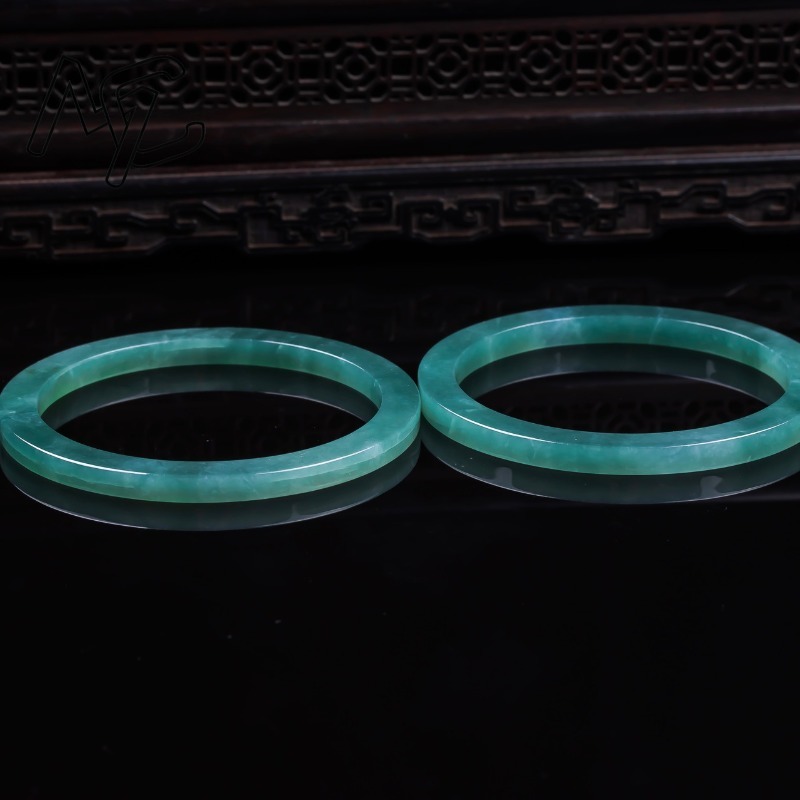 Bracelet en émeraude naturelle - Men'S Fashion Designer avis et prix